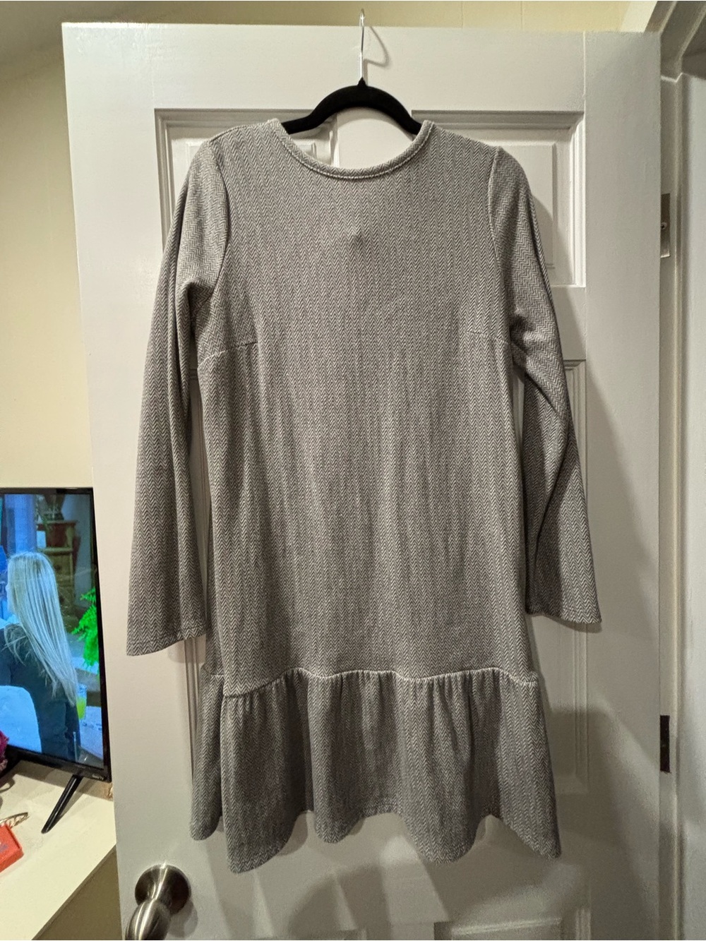 LOFT Gray Long-Sleeve Knit Drop-Waist Dress